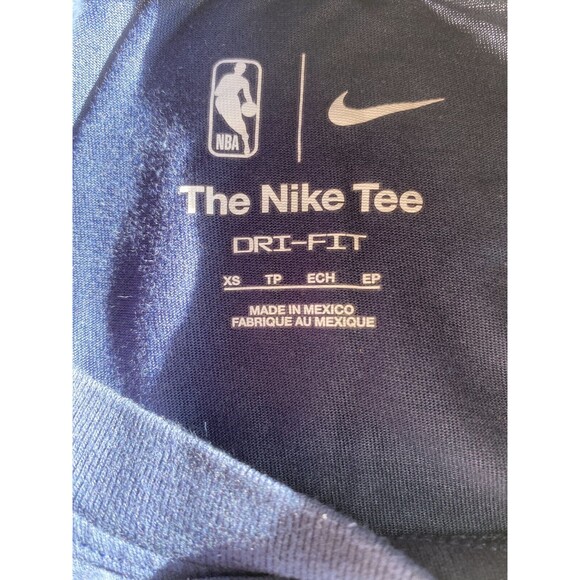 The Nike Tee Dri-Fit Indiana Pacers NBA Shirt Mens XS Navy Crew Neck Long Sleeve - Picture 3 of 10